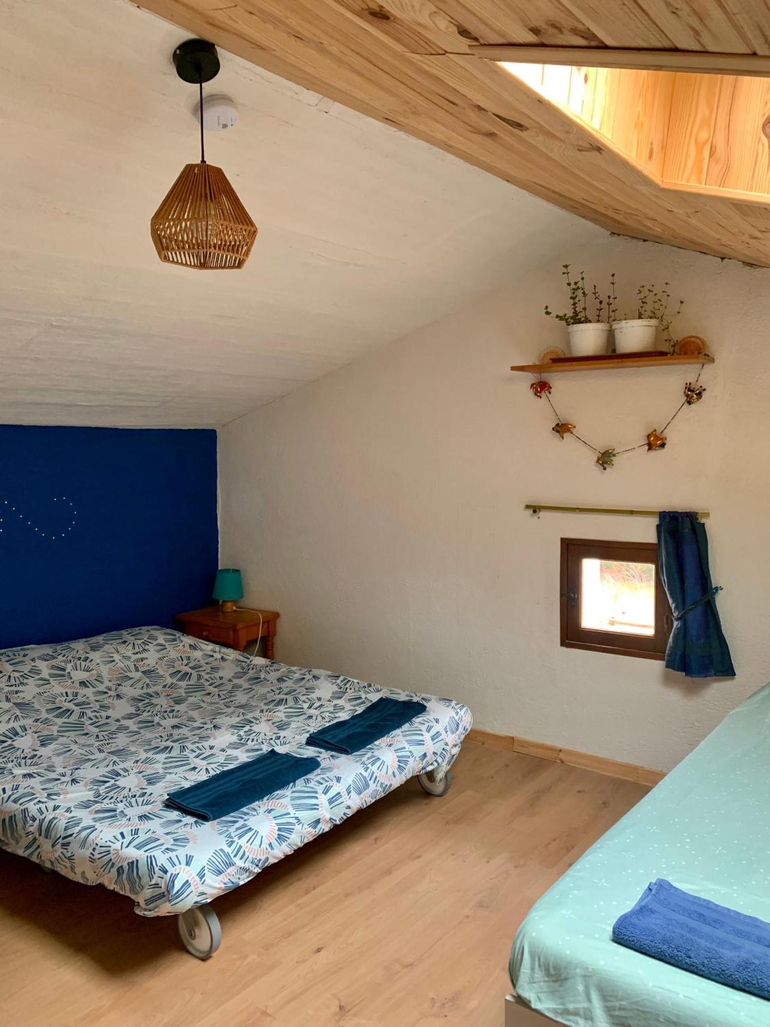 Les Favouilles - Gite & Chambres D Hotes Dauphin ภายนอก รูปภาพ
